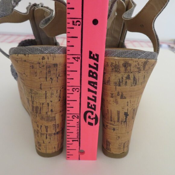 Dominique Nicole Gray Wedge Sandals with Zipper Front - Picture 13 of 13